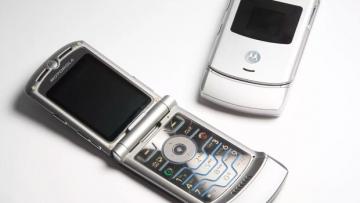 Motorola RAZR yıllar sonra yenileniyor, geri dönüyor!