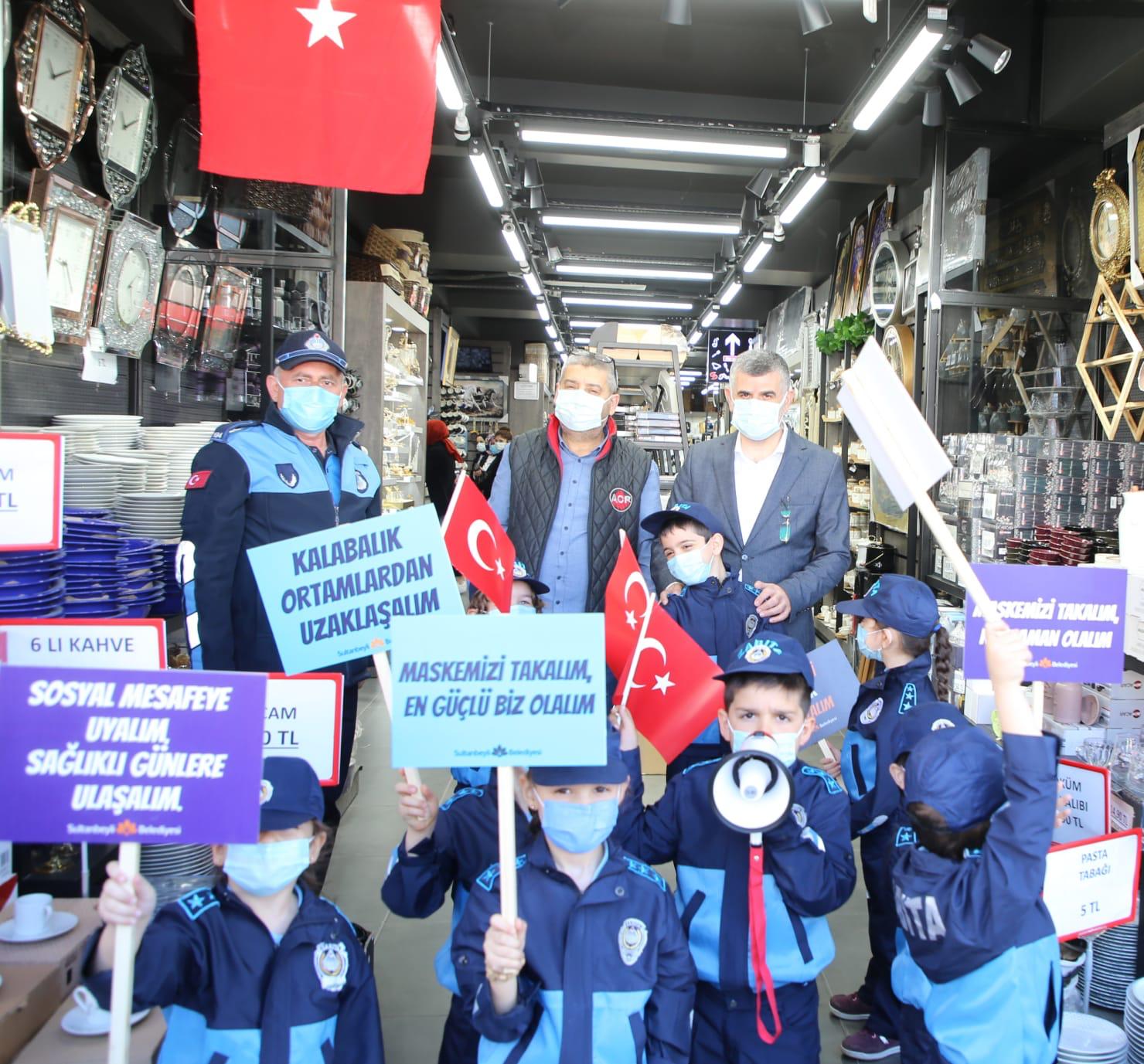 Sultanbeyli’nin minik zabıtaları esnafı uyardı