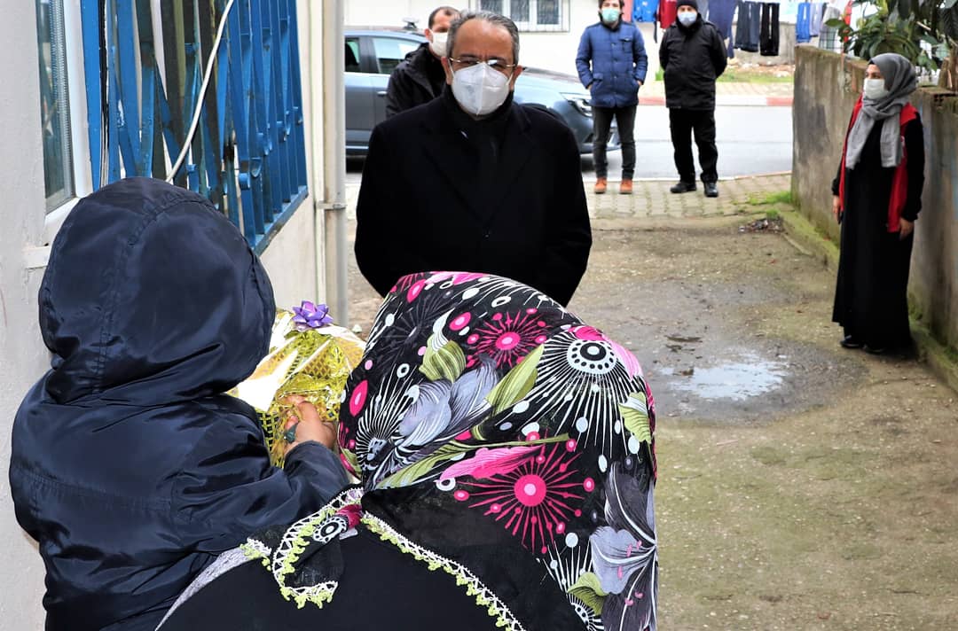 Sultanbeyli’de sahipsiz çocuk kalmıyor