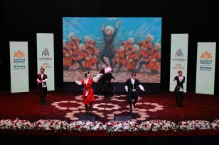 SULTANBEYLİ KÜLTÜR SANAT SEZONU BÜYÜK COŞKUYLA BAŞLADI