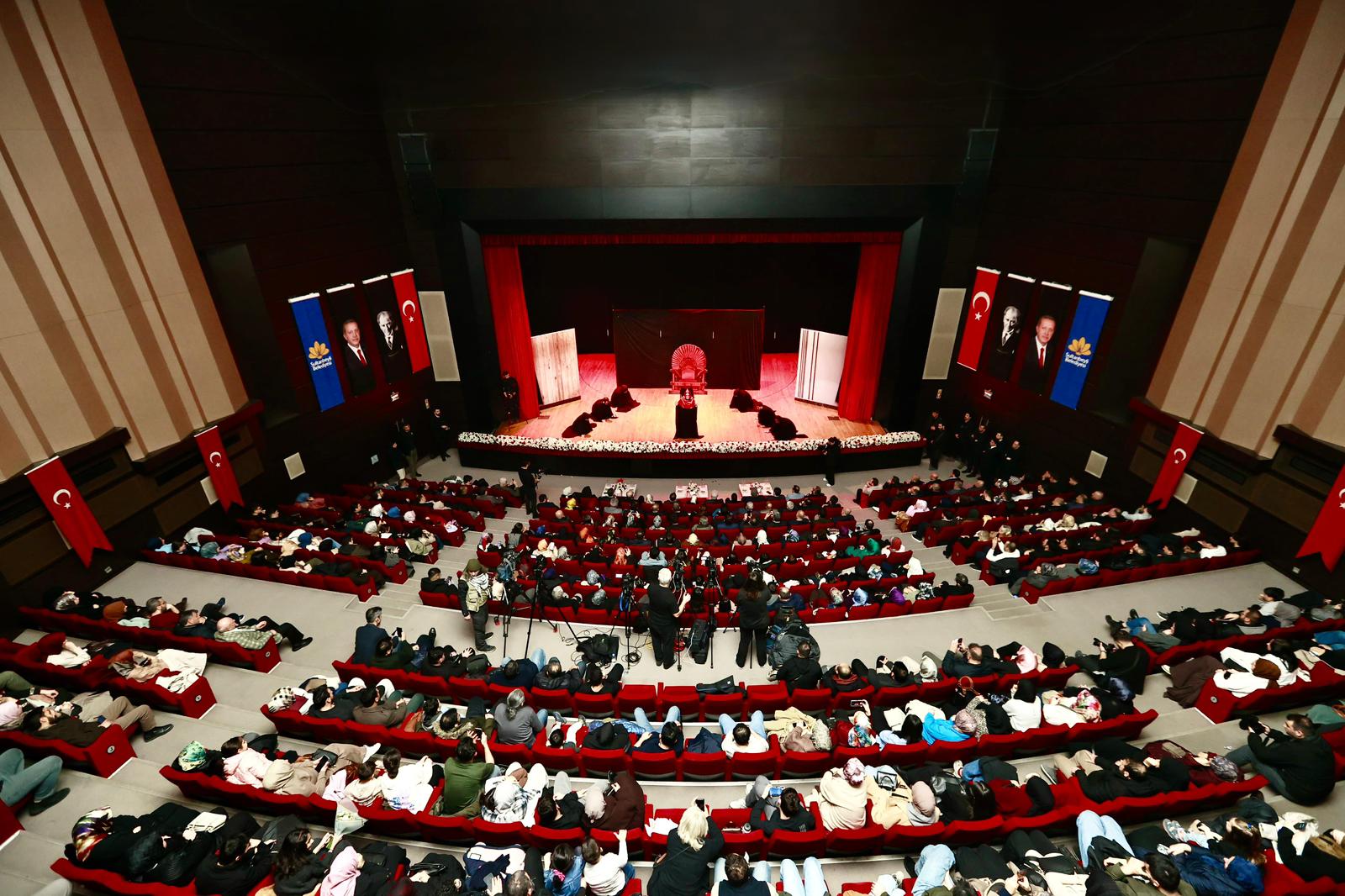 AİLEYİ MERKEZE ALAN ESERLERİN SAYISI ARTMALI