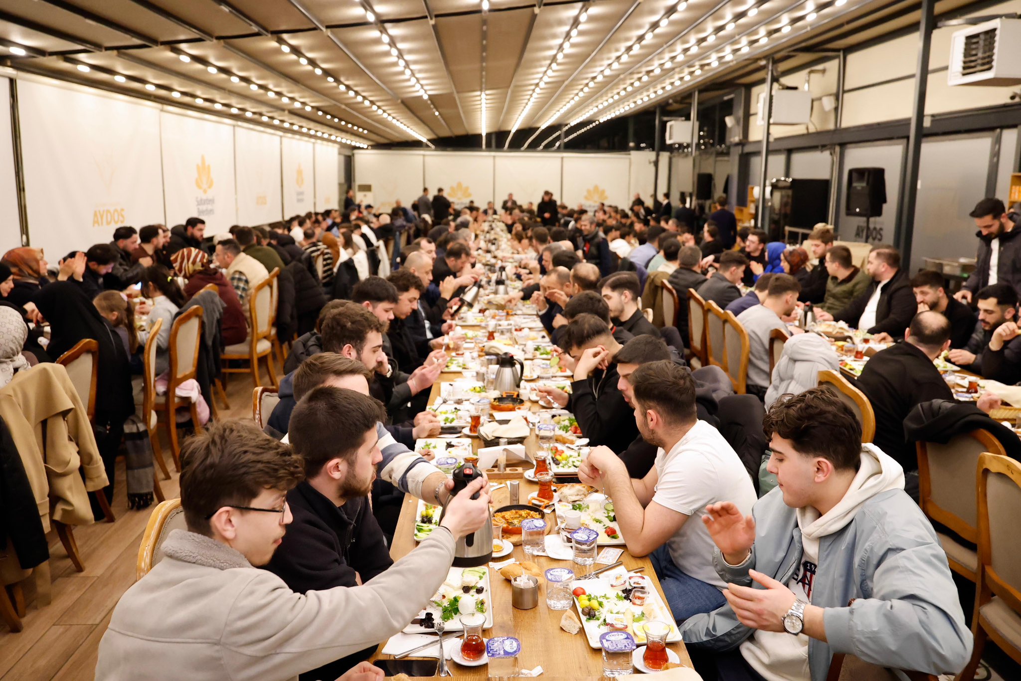 Sultanbeyli’de Gönül Sofrası